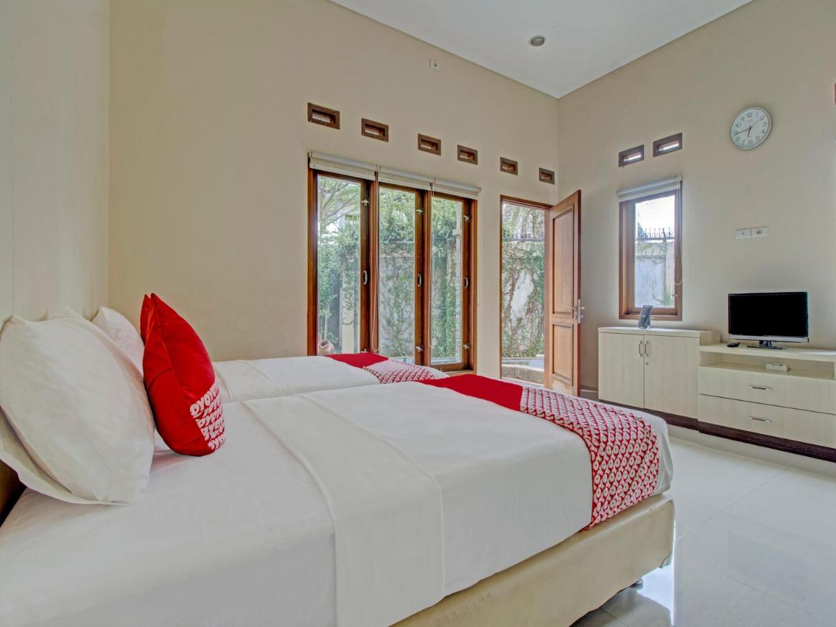 Oyo 89997 Hotel Bumi Kedaton Waterpark Bandar Lampung Dış mekan fotoğraf